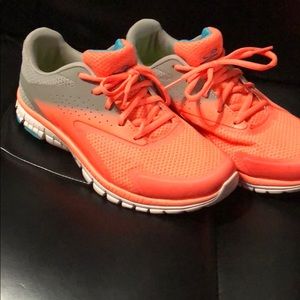 champion sock shoes womens red